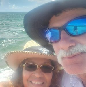 Meet your Posher, Fay